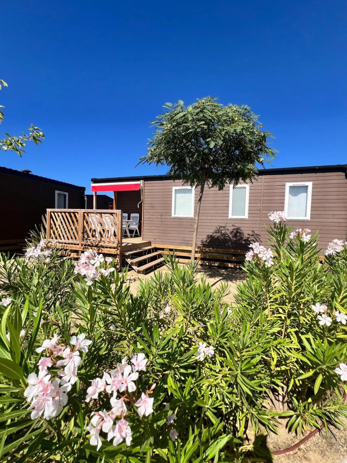 Camping Resort Els Pins Malgrat de Mar Exterior foto