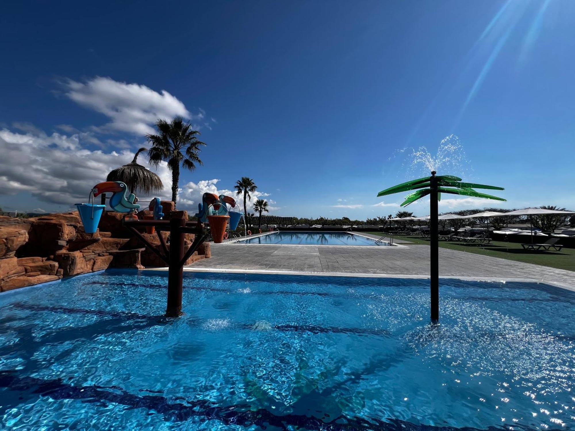 Camping Resort Els Pins Malgrat de Mar Exterior foto