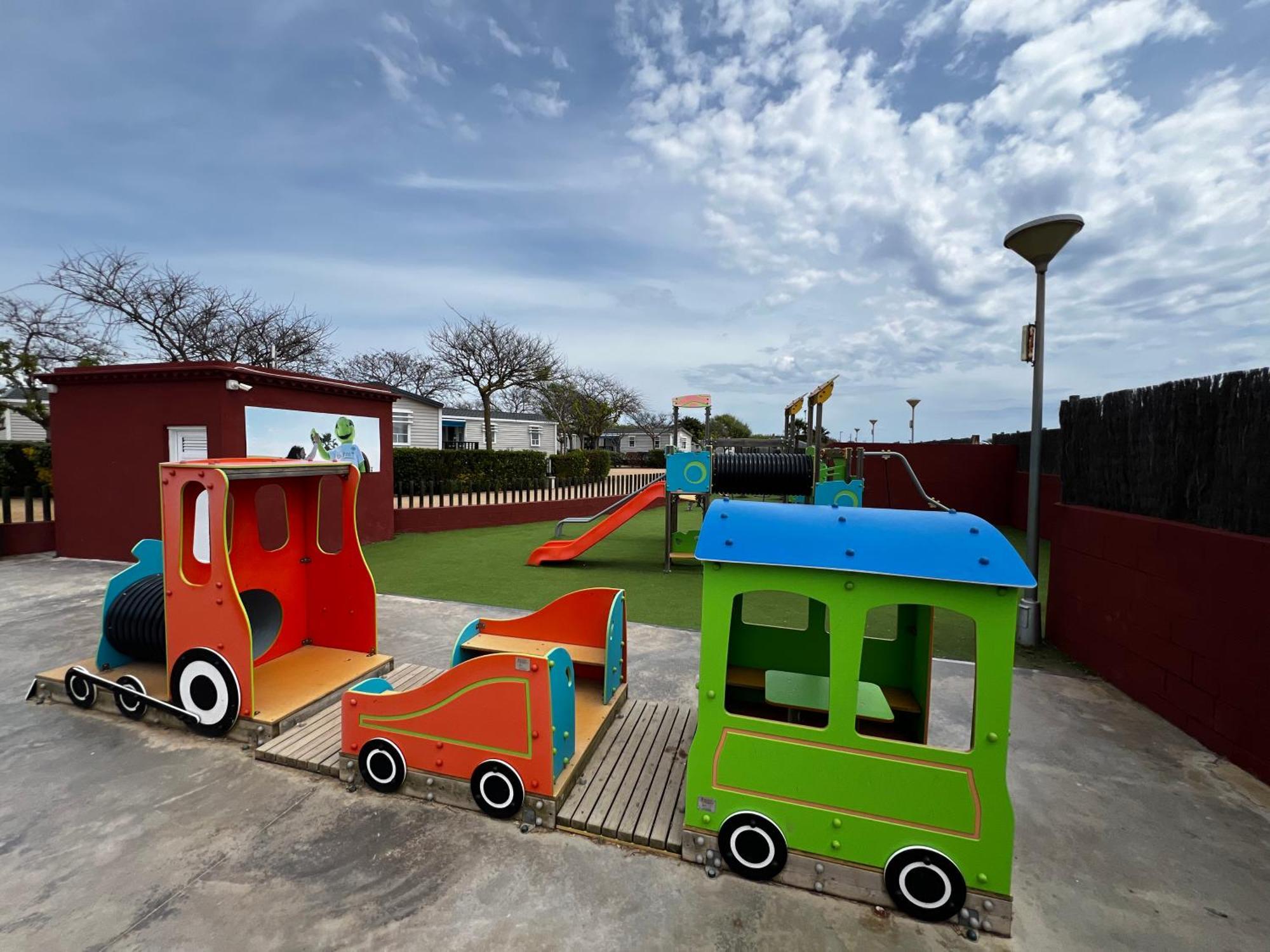 Camping Resort Els Pins Malgrat de Mar Exterior foto
